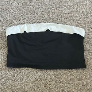 Black and White Strapless Top